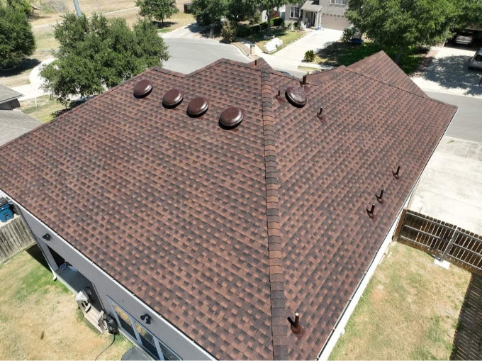Architectural asphalt shingle roof installed during a replacement in Mission, Texas